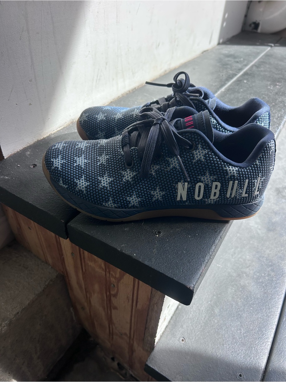 NOBULL womens' Navy Star Pattern Training Shoes
